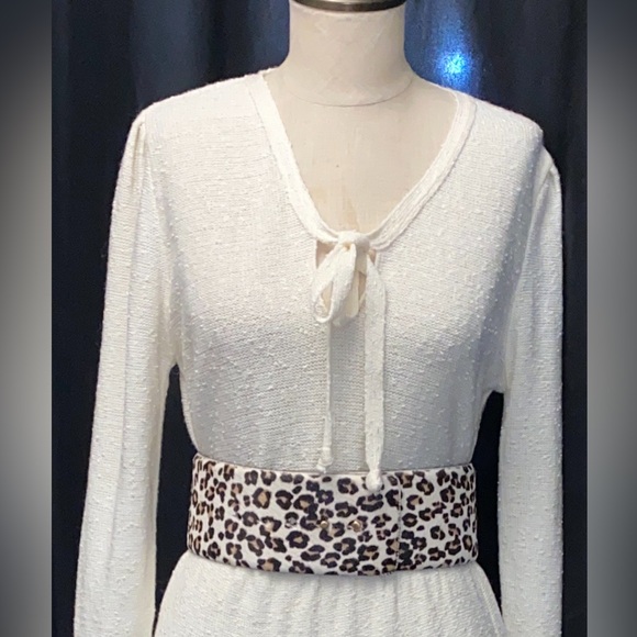 Ann Taylor Accessories - Ann Taylor thick animal calf hair belt